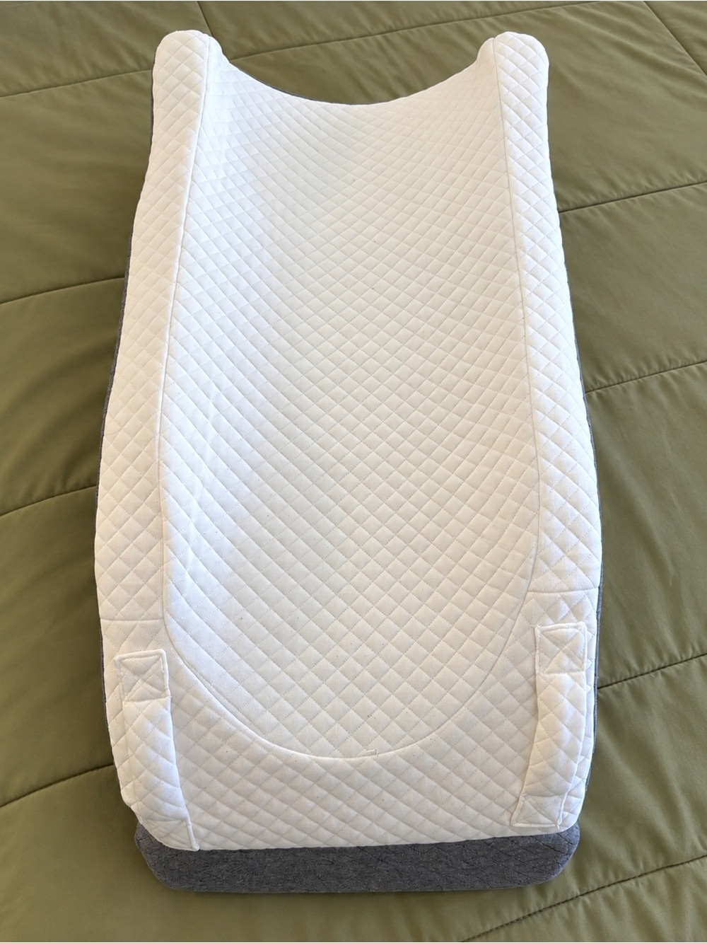 Leg Elevation Pillow - Memory Foam Wedge /Gray